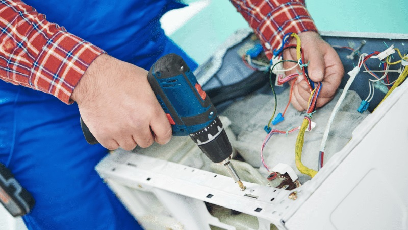 Gaziosmanpaşa Lg Lg çamaşır makinesi kart tamiri – Su almama arızası orijinal parça ile giderildi. - Teknik servis örneği